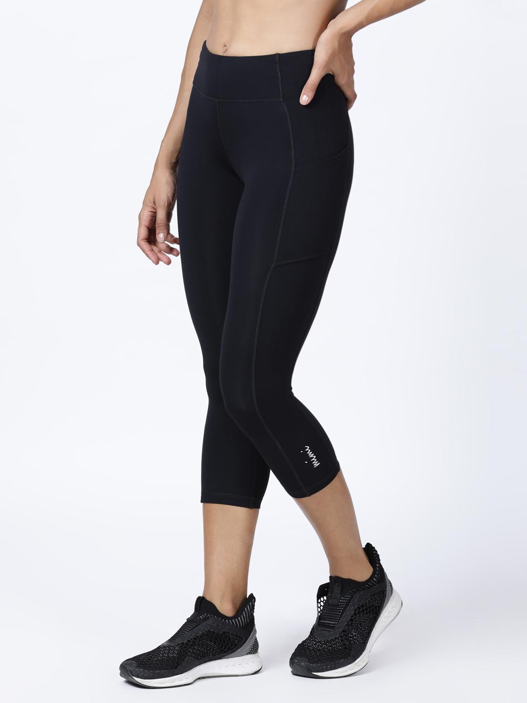 Back Zipper Capris Nylon Leggings For Women - Black